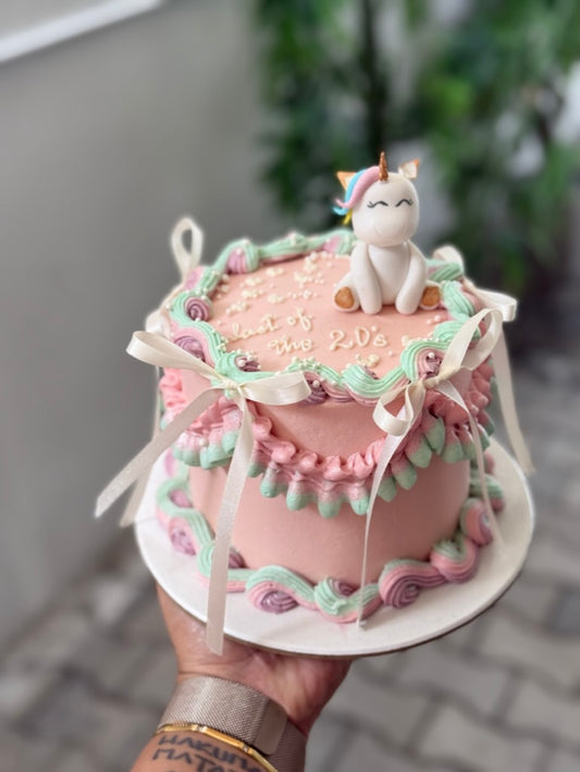 Vintage Unicorn Cake
